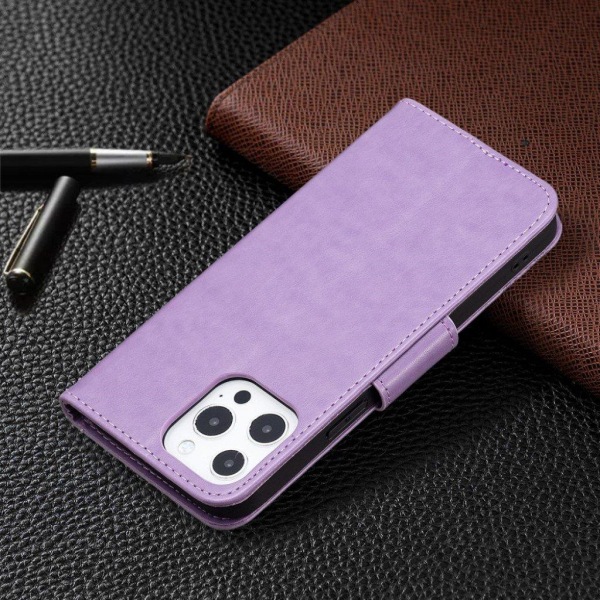 Butterfly iPhone 13 Pro Max Läppäkotelo - Violetti Purple