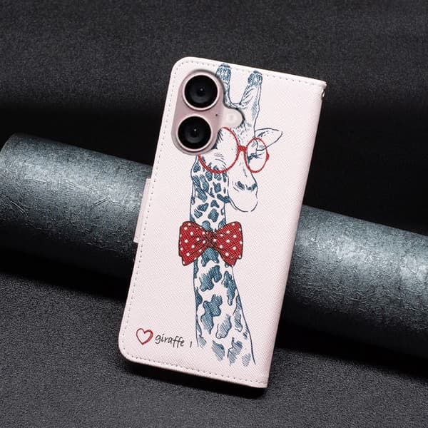 Wonderland iPhone 16 Plus flip etui - Giraf Pink