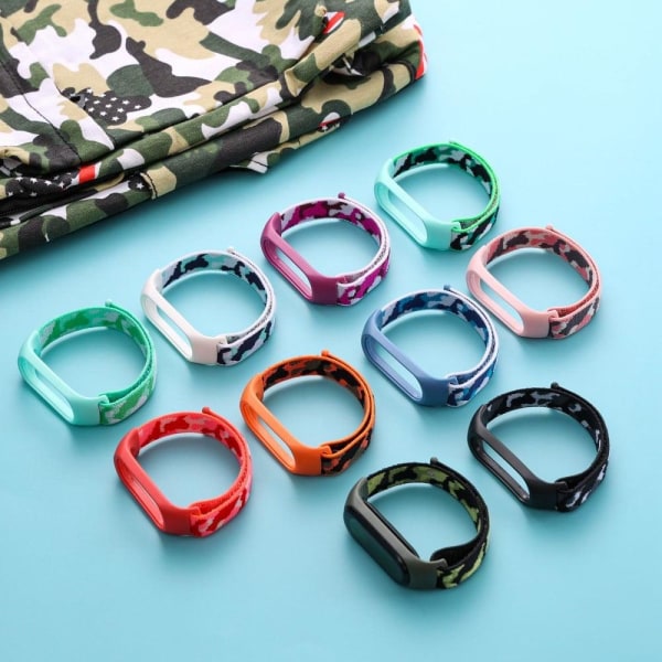 Xiaomi Mi Band 7 / 6 / 5 nylon kamouflage klockarmband - Militärgrön Grön