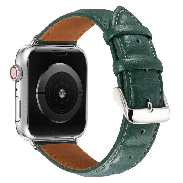 Apple Watch Series 8 (41mm) klockarmband i äkta läder med fyrkantigt tryck - Midnattsgrön Grön