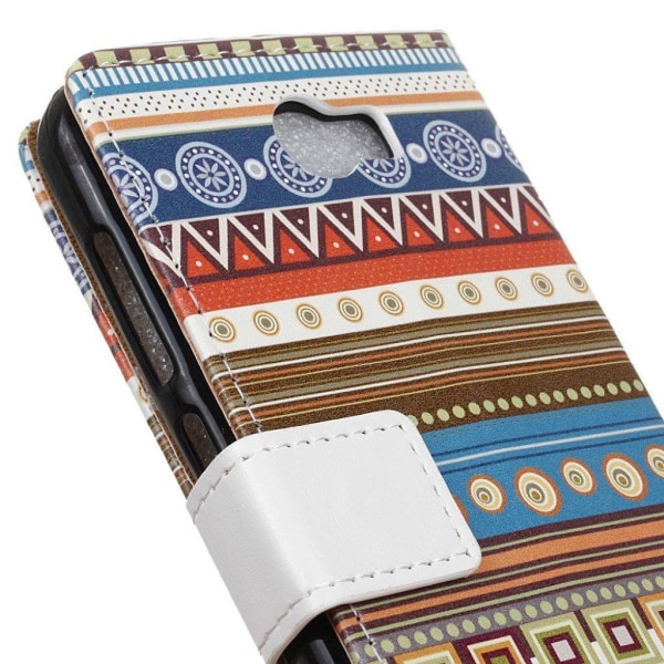 Huawei Y6II Compact flot læder-etui - Tribal geometrisk motiv Multicolor