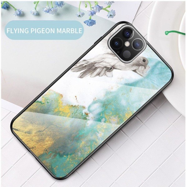 Fantasy Marmor iPhone 12 Pro Max skal - Flyga Duva multifärg