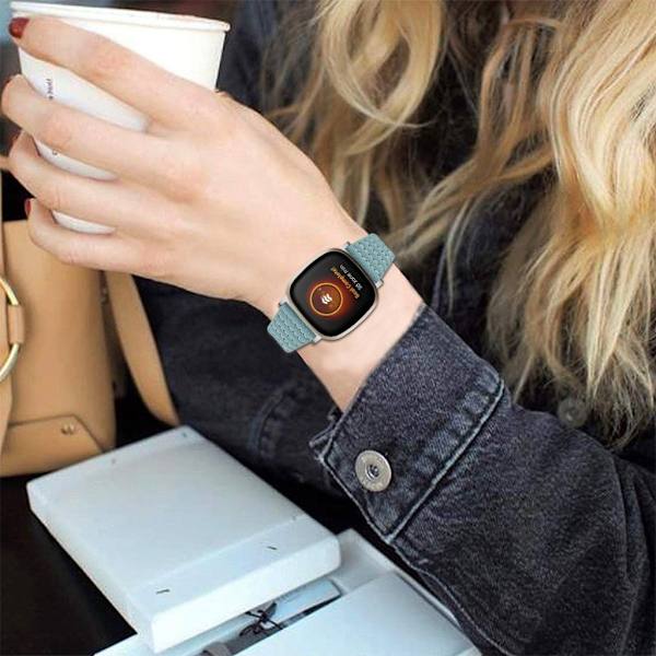 Fitbit Sense / Versa 3 thread genuine leather watch band - Blue Grön