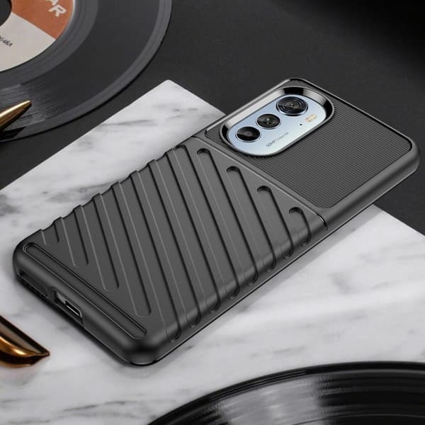 Thunder Motorola Moto Edge 2022 Etui - Sort Black