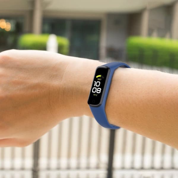 Samsung Galaxy Fit 2 silikonikellonauha - Tummansininen Blue