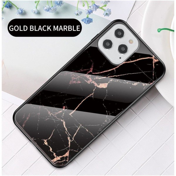 Fantasy Marble iPhone 12 / 12 Pro kuoret - Musta / Kulta Black