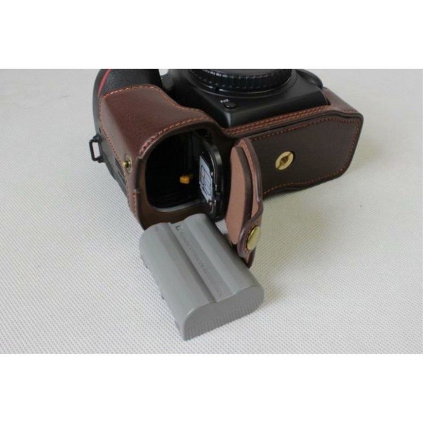 Nikon D7500 halvt kamera beskyttelsesetui i unikt kunstlæder - K Brown