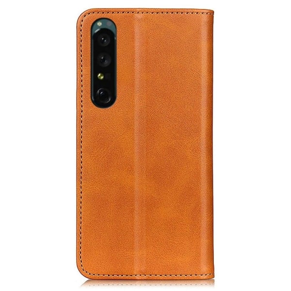 Sony Xperia 1 IV lompakkokotelo, aitoa nahkaa - Ruskea Brown