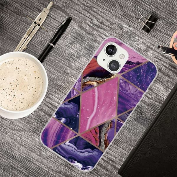 Marmordesign iPhone 14 deksel - Lilla Og Rosa Marmor Pink
