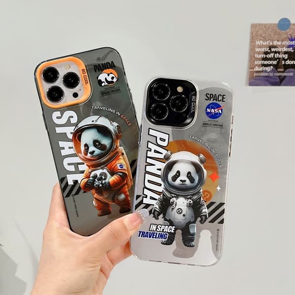 Fargerikt mønster Slim iPhone 15 Plus støtsikkert etui - Oransje Panda Orange