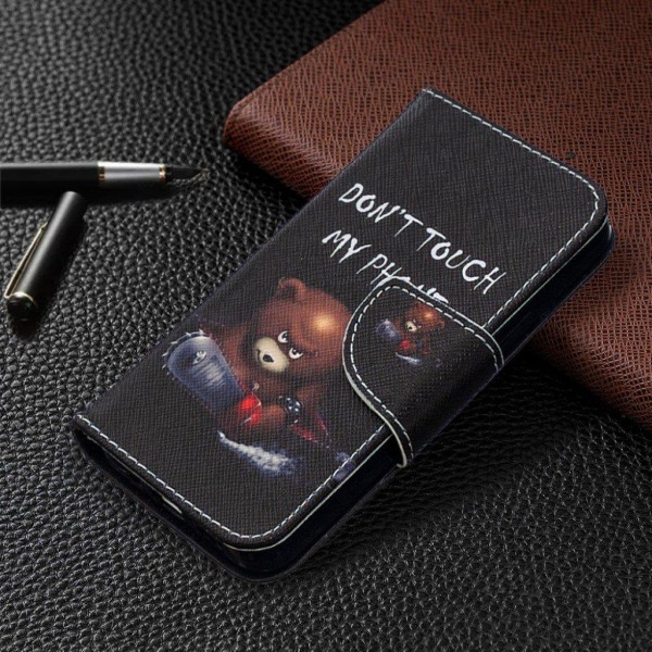 Wonderland iPhone 12 Mini flip case - Warning Words Brown
