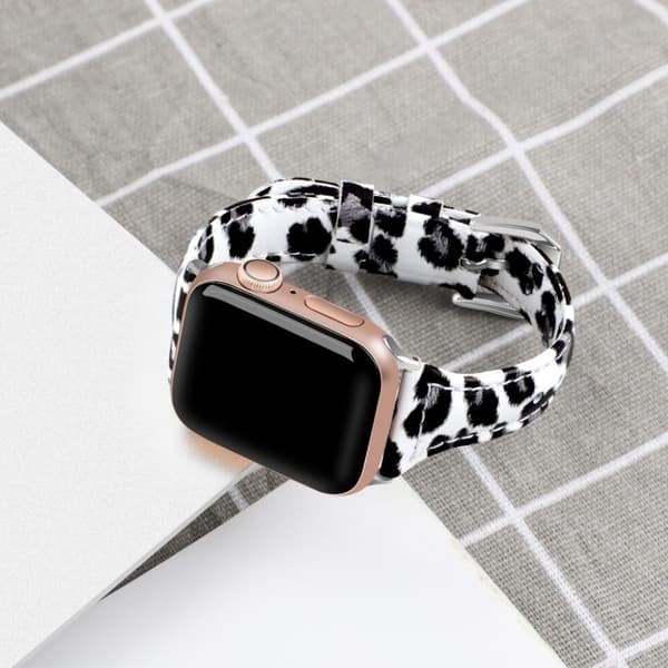 Apple Watch Series 5 44 mm klockarmband i äkta läder med leopardmönster - Grå Silvergrå