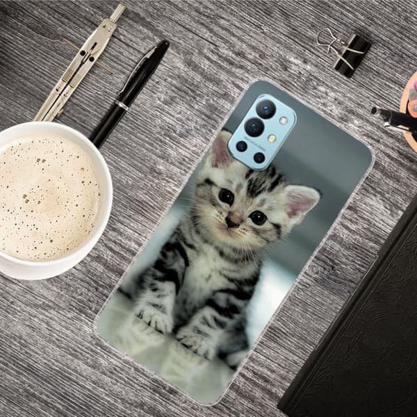 Deco OnePlus 9R Suojakotelo - Cute Kissa Silver grey