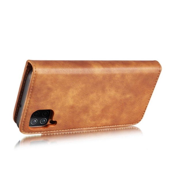 DG.MING Samsung Galaxy A12 5G 2-in-1 lompakkokotelo - Ruskea Brown
