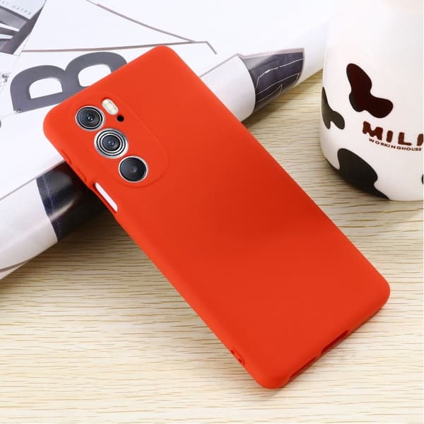 Matte Liquid Silikone Cover til Motorola Edge 30 Pro - Rød Red