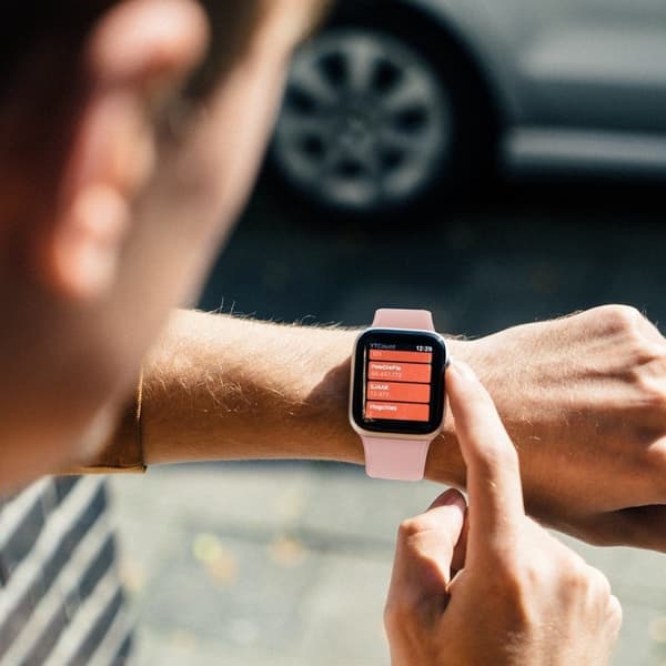 Apple Watch Series 5 / 4 40mm silikone flex-urrem - Lyserød Størrelse: S Pink