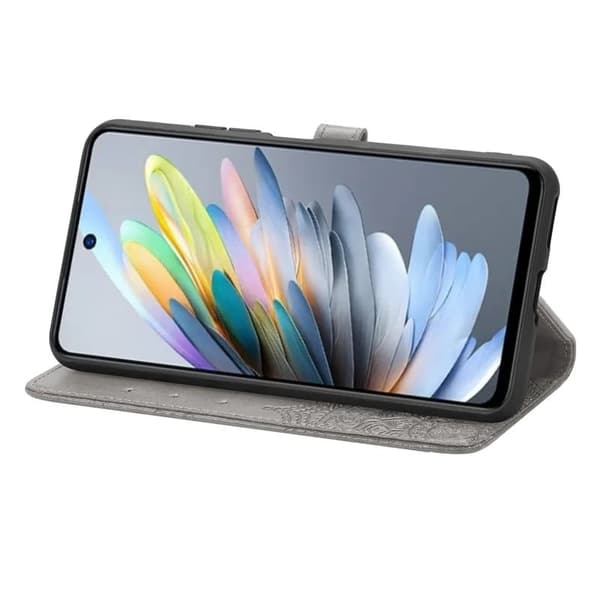 Motorola Moto G05 4G Plånboksfodral Mandala Flower Läder Telefonfodral Stativ - Grå Silvergrå