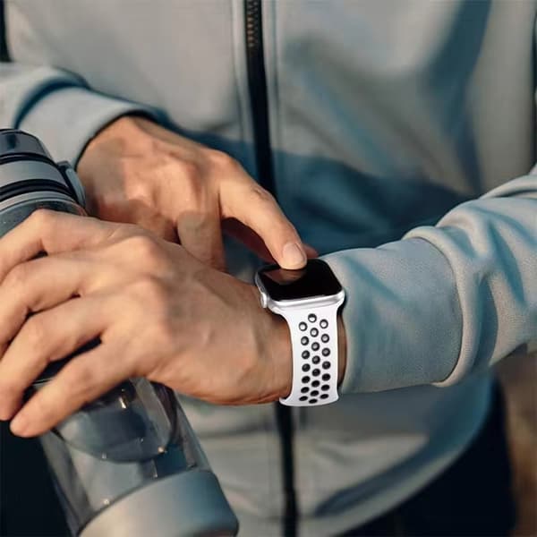 Apple Watch Series 49mm - 45mm - 44mm - 42mm4mm / 3 2 1 42 Silikone urrem - Sort + Grå Silver grey