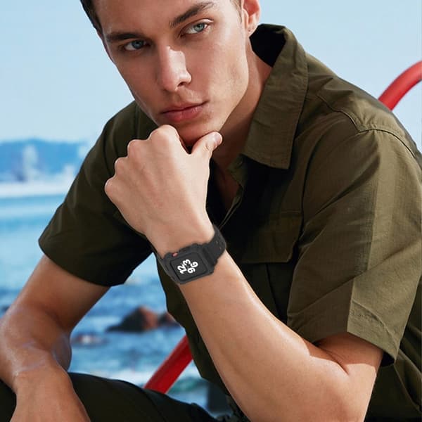 Apple Watch (41 mm) beskyttelsesetui med urrem - Sort Black