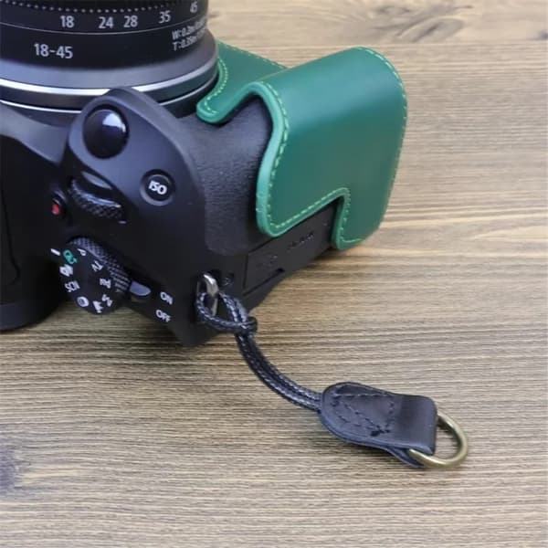 Canon EOS R50 skinndeksel med stropp - Grønn Green
