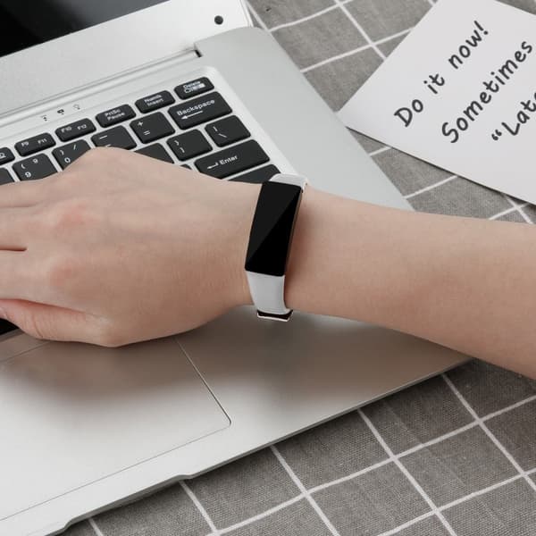 Fitbit Inspire / Inspire HR Smart Watch Band Top-layer Cow Leather Håndledsrem - L / Hvid White