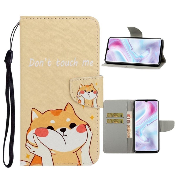Wonderland Samsung Galaxy A31 kotelot - Keltainen kissa Yellow