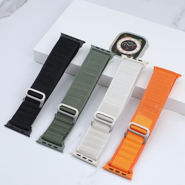 Apple Watch Series 8 (41mm) nylonkellohihna - Valkoinen White