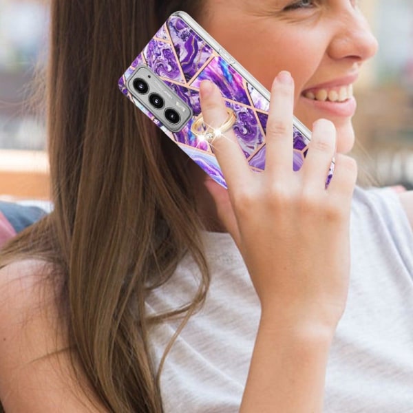 Marble Mønstret Cover med Ring Holder til Motorola Edge 20 - Mørklilla Purple