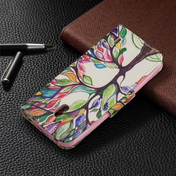 Wonderland Nokia 2.2 etui - Farvet Træ Multicolor