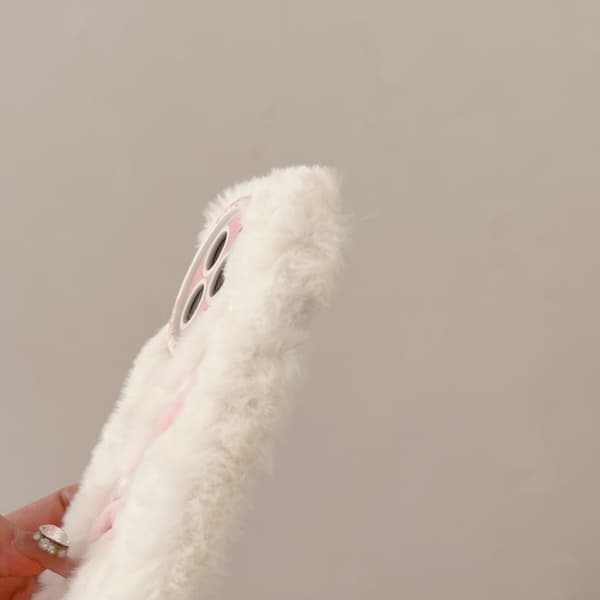 iPhone 16 Pro-fodral Ormdesign Pärldetaljer Furry Flexibelt varmt telefonskydd - Vit Vit