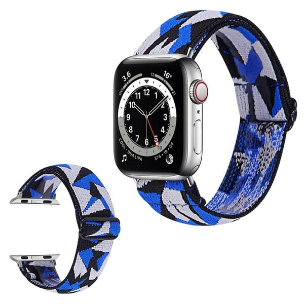 Apple Watch 42mm - 44mm elastisk urrem med stilfuldt mønster - Fragmenter Af Blå Og Sort Multicolor