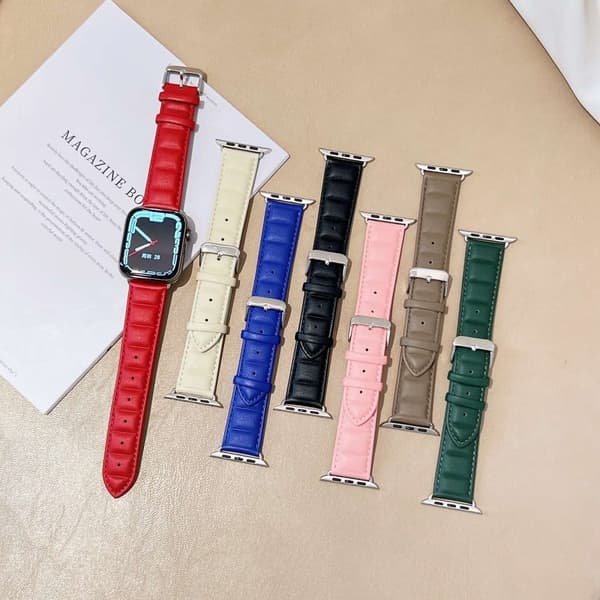 Apple Watch Series 8 (41mm) firkantet urrem i ægte læder med tryk - Grå Silver grey