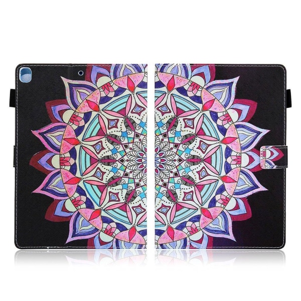 iPad 10.2 (2020) / Air (2019) mønster læder etui - mandala Multicolor