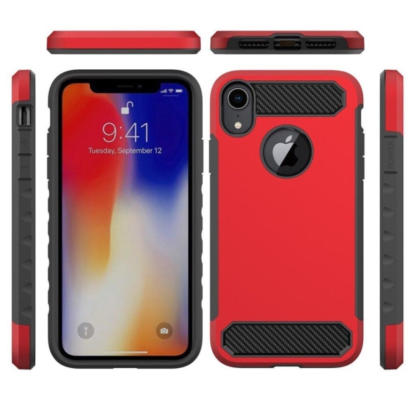 iPhone 9 Plus beskytter cover af hybridmateriale med karbonfibertekstur - Rød Red