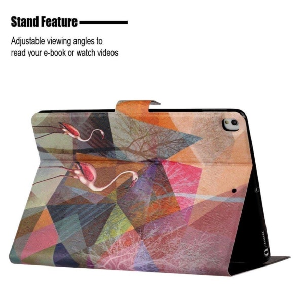 iPad 10.2 (2019) Stilfuldt mønster læder flip etui - Flamingo Multicolor