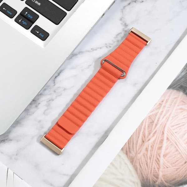 Fitbit Versa 3 urrem i ekte skinn - Oransje Orange