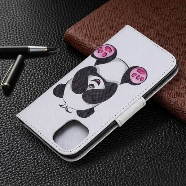 Wonderland iPhone 11 Veske - Sjenert panda Multicolor