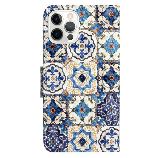 Wonderland iPhone 14 Pro Läppäkotelo - Retro Totem Multicolor