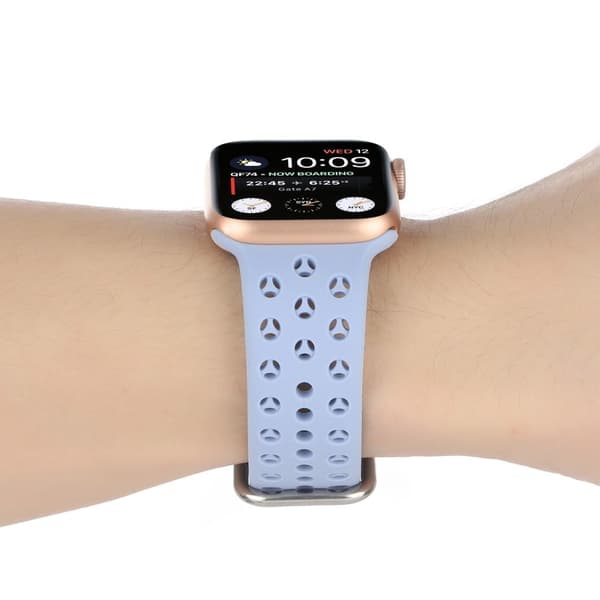 Apple Watch Series 8 (41 mm) silikonrem i hul stil - Babyblå Multicolor