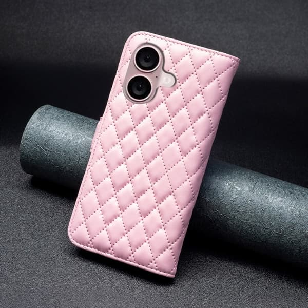 Rombemønster, matt flip-deksel for iPhone 16 Plus - Rosa Pink