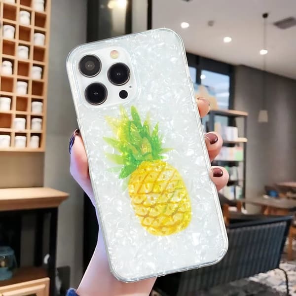 Marble iPhone 13 Pro Max Suojakotelo - PineApple Yellow