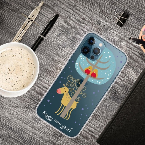 Christmas iPhone 13 Pro Max Suojakotelo - Deer Under Puu Multicolor