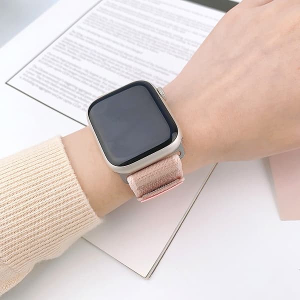Apple Watch Series 41 mm - 40 mm - 38 mm håndleddsrem i nylon - Lyserosa Pink