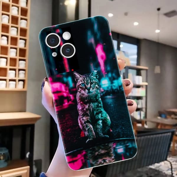 Deco iPhone 15 deksel - Lys Og Katt Multicolor