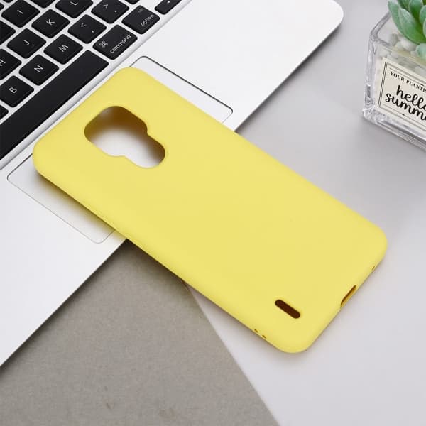 Matt flytende silikondeksel for Motorola Moto E7 - Gul Yellow