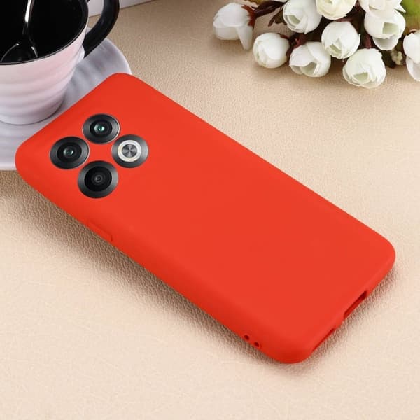 Matt flytende silikondeksel for OnePlus Ace Pro / OnePlus 10T - Rød Red