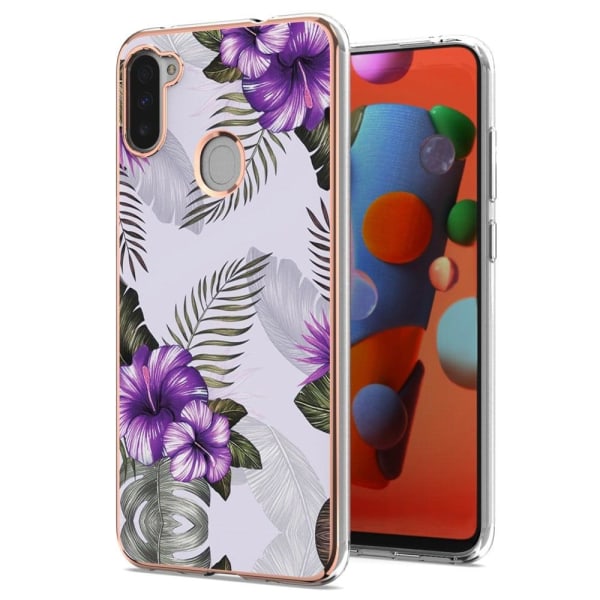 Marble Samsung Galaxy M11 / A11 Suojakotelo - Purple Flowers Purple