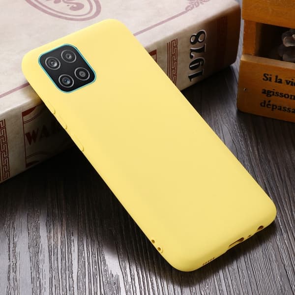 Matt flytende silikondeksel for Samsung Galaxy A03 - Gul Yellow
