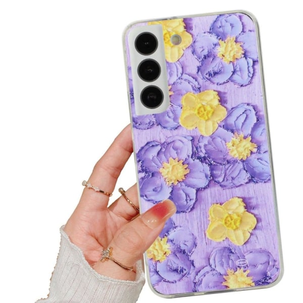 Deco Samsung Galaxy S22 Plus Suojakotelo - Purple Flowers Purple