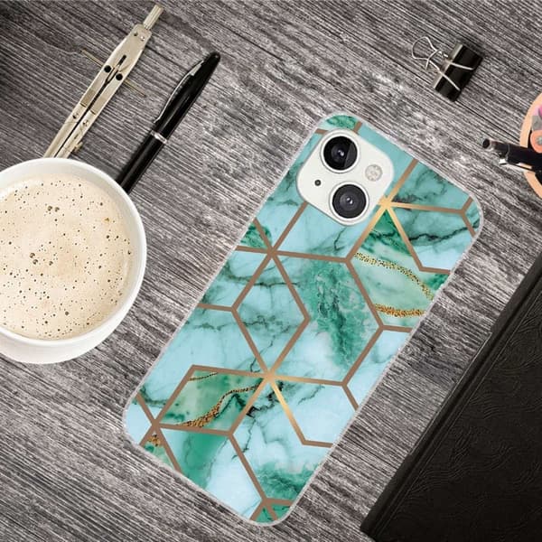 Marmordesign iPhone 14 Plus deksel - Smaragdgrønt Kubemønster Green